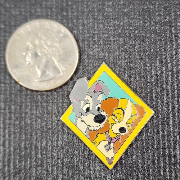 Disney DLR Cast Lanyard Series 2006 Lady and the Tramp - Diamond Pin - Picture 4 of 4